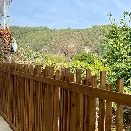 Magnifique 2/4 Pers - Le Leo Saint-Léonard-des-Bois